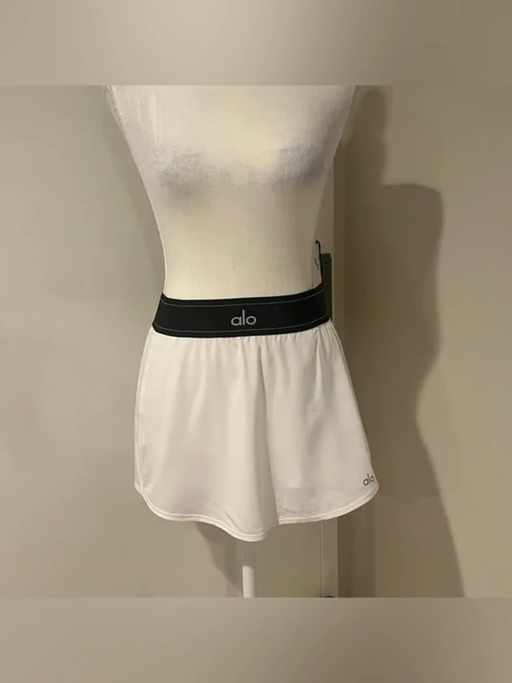 ALO Yoga White Mini Skirt with Black Waistband